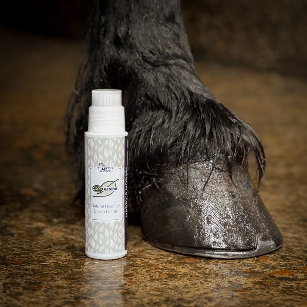 Natural Hoof oil brush bottle 200 ml